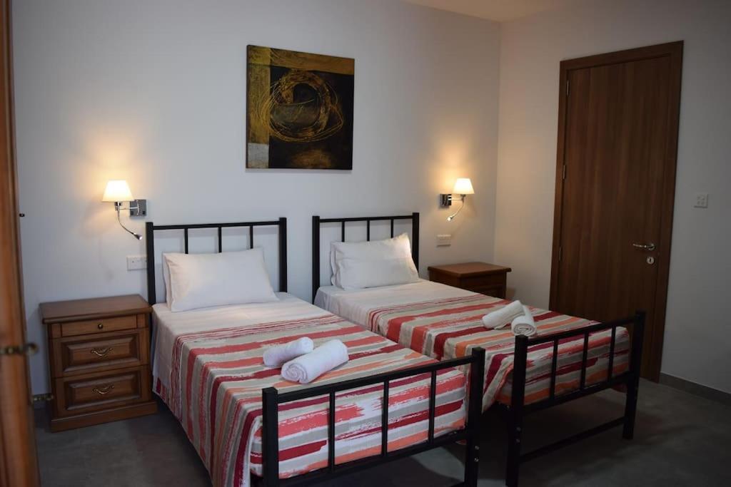 Lovely 3-Bedroom Apartment In L-L'Inglin Exterior foto