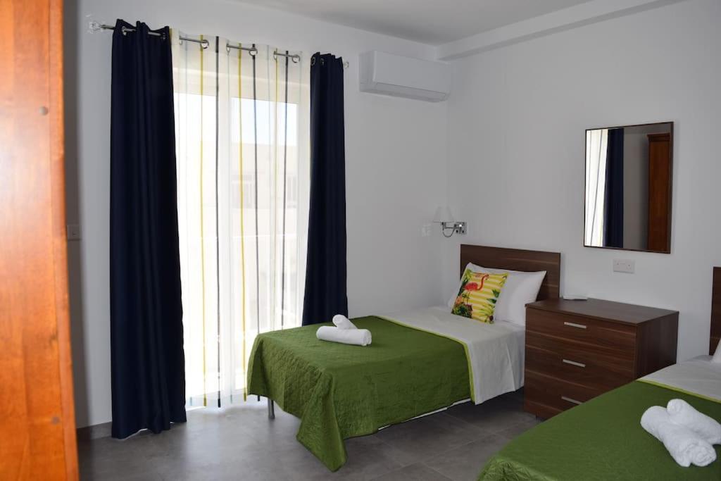 Lovely 3-Bedroom Apartment In L-L'Inglin Exterior foto